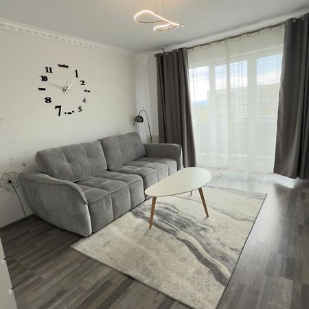 Happy Home Avantgarden Брашов Экстерьер фото